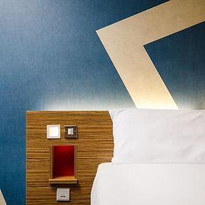 Chambre Accessible aux Personnes à Mobilité Réduite Double